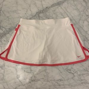 Vintage Nike skirt!!